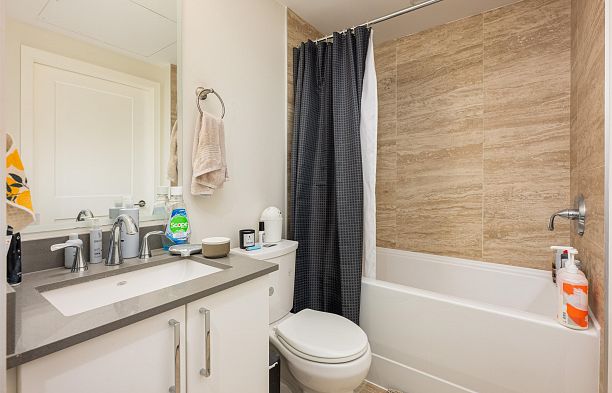 908 1708 ONTARIO STREET, Vancouver BC V5T 0J7 Mount Pleasant VE