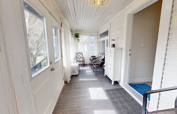 331 W 16TH AVENUE, Vancouver BC V5Y 1Z1 Mount Pleasant VW