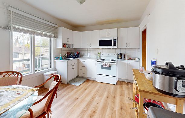 331 W 16TH AVENUE, Vancouver BC V5Y 1Z1 Mount Pleasant VW