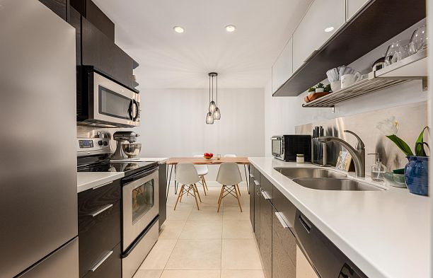 411 1405 W 15TH AVENUE, Vancouver BC V6H 3R2 Fairview VW