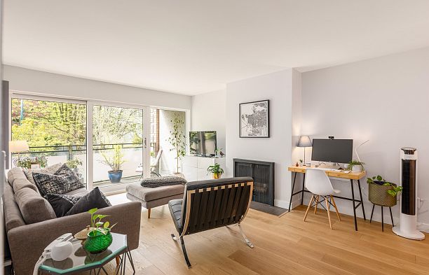 411 1405 W 15TH AVENUE, Vancouver BC V6H 3R2 Fairview VW