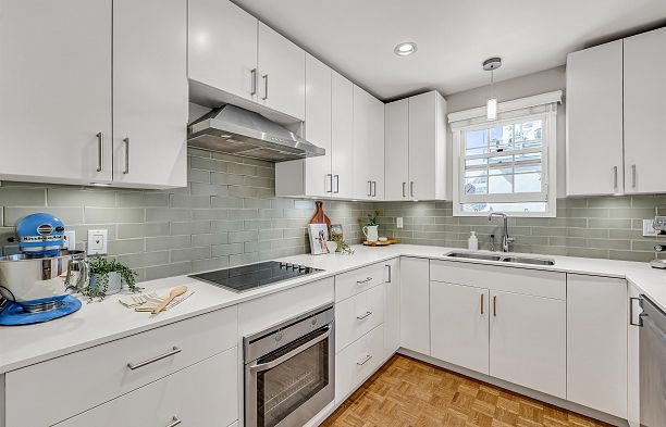 1361 W 7TH AVENUE, Vancouver BC V6H 1B8 Fairview VW