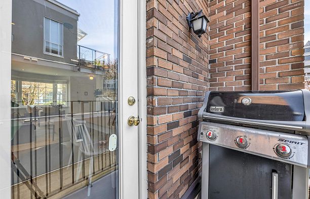 1361 W 7TH AVENUE, Vancouver BC V6H 1B8 Fairview VW