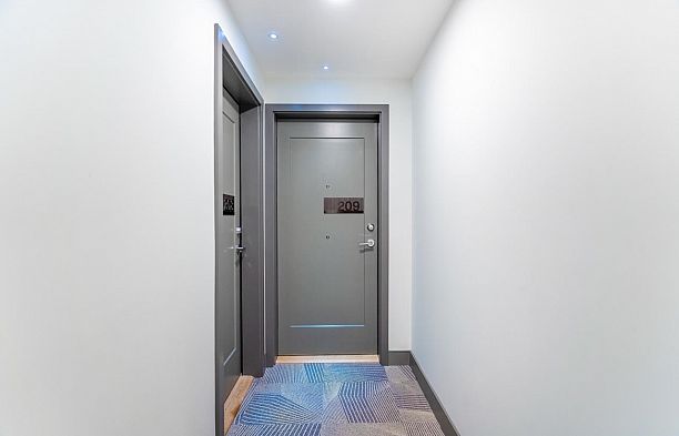 209 488 W 58th Avenue South Cambie