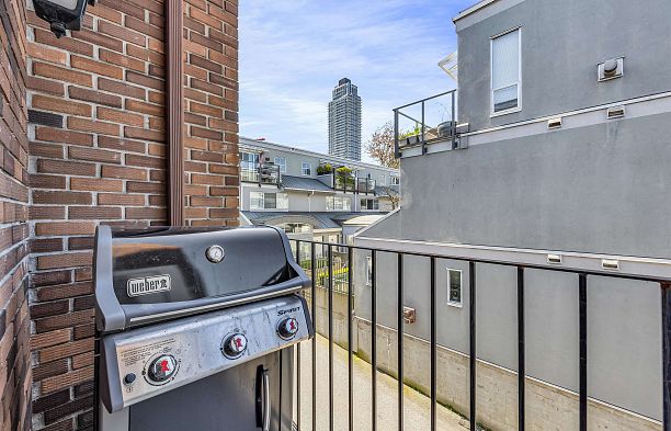 1361 W 7TH AVENUE, Vancouver BC V6H 1B8 Fairview VW
