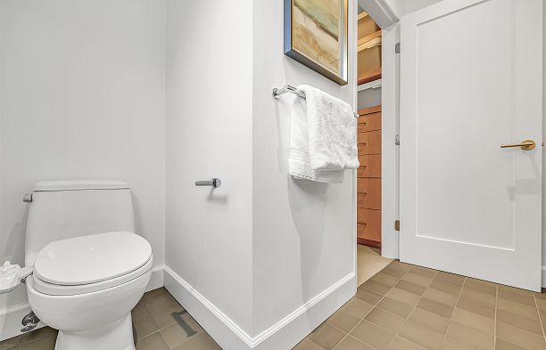 1361 W 7TH AVENUE, Vancouver BC V6H 1B8 Fairview VW