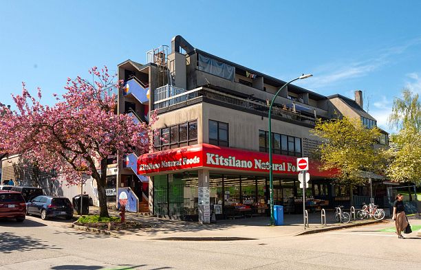 PH12 2125 York Avenue Kitsilano