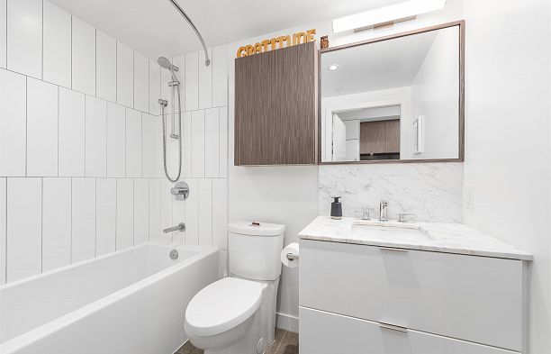411 209 E 7TH AVENUE, Vancouver BC V5T 0H3 Mount Pleasant VE