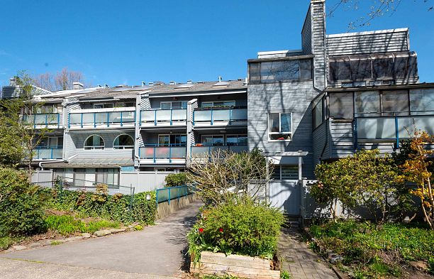 PH12 2125 York Avenue Kitsilano