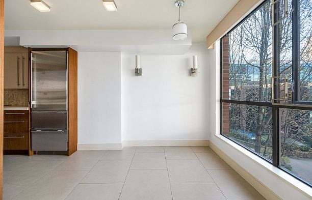 306 1575 W 10TH AVENUE, Vancouver BC V6J 5L1 Fairview VW