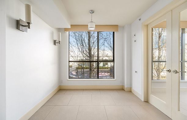 306 1575 W 10TH AVENUE, Vancouver BC V6J 5L1 Fairview VW