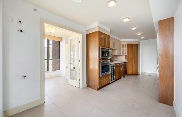 306 1575 W 10TH AVENUE, Vancouver BC V6J 5L1 Fairview VW