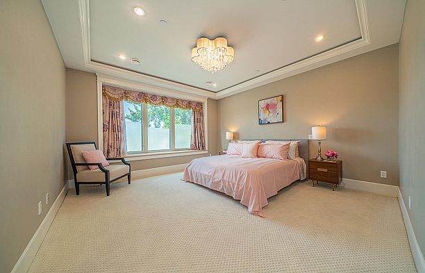 7165 MAPLE STREET, Vancouver BC V6P 5P5 S.W. Marine