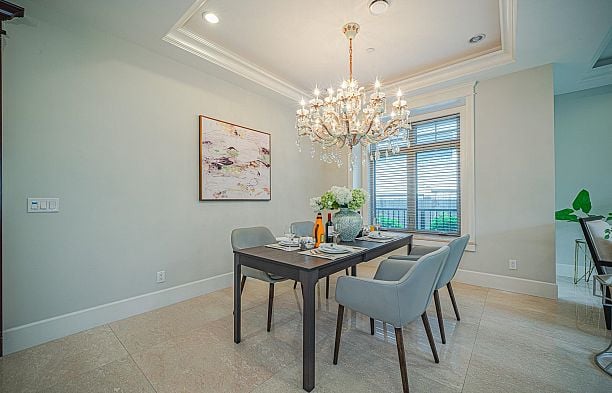 7165 MAPLE STREET, Vancouver BC V6P 5P5 S.W. Marine