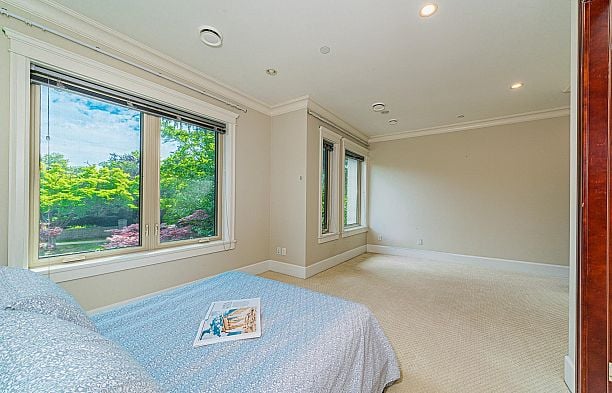 7165 MAPLE STREET, Vancouver BC V6P 5P5 S.W. Marine