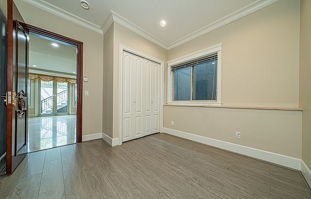 7165 MAPLE STREET, Vancouver BC V6P 5P5 S.W. Marine