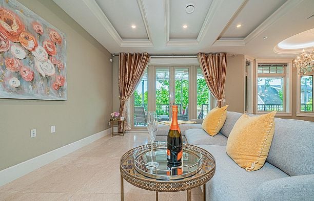 7165 MAPLE STREET, Vancouver BC V6P 5P5 S.W. Marine