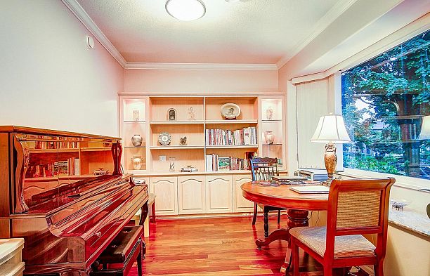 4255 W 15TH AVENUE, Vancouver BC V6R 3A7 Point Grey