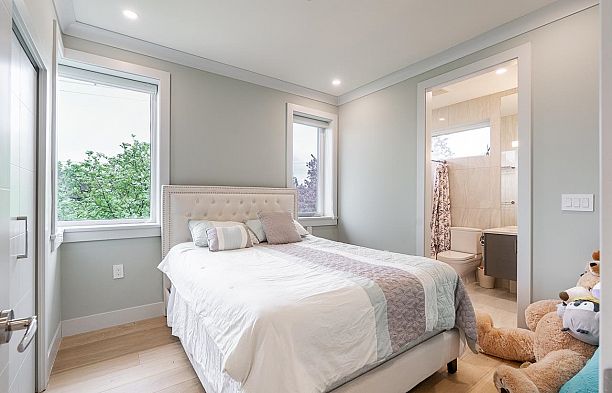 3804 W 20TH AVENUE, Vancouver BC V6S 1G2 Dunbar