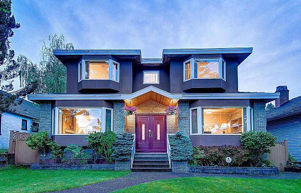 4255 W 15TH AVENUE, Vancouver BC V6R 3A7 Point Grey