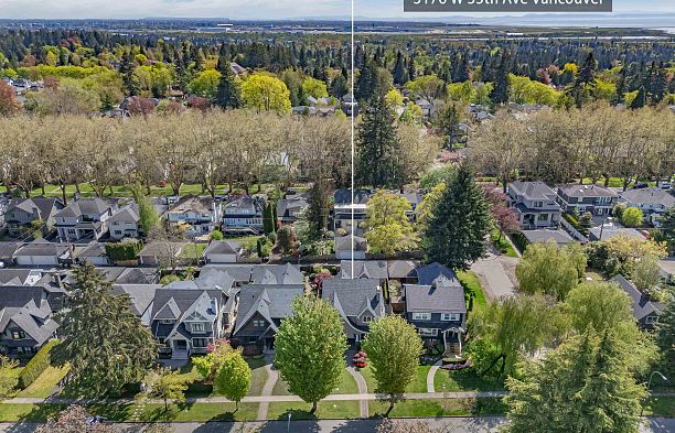 3176 W 35th Avenue MacKenzie Heights