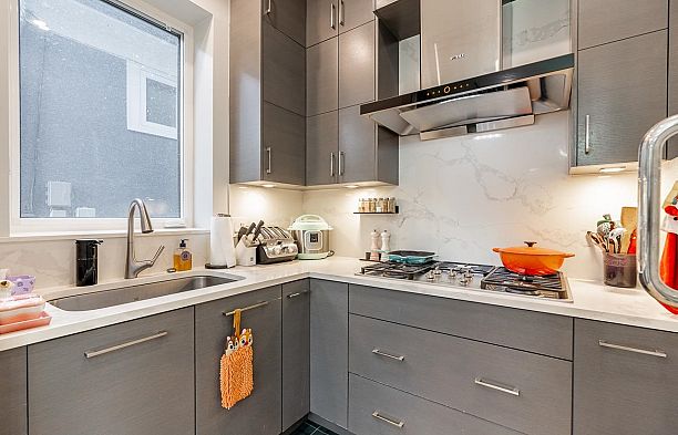 3804 W 20TH AVENUE, Vancouver BC V6S 1G2 Dunbar