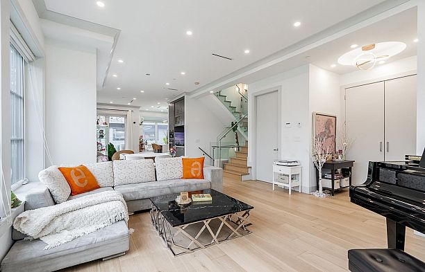 3804 W 20TH AVENUE, Vancouver BC V6S 1G2 Dunbar