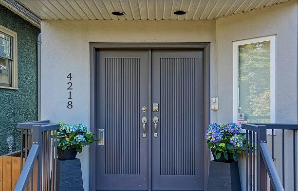 4218 W 10TH AVENUE, Vancouver BC V6R 2H4 Point Grey