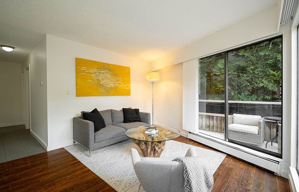 304 2190 W 8 AVENUE, Vancouver BC V6K 2A4 Kitsilano