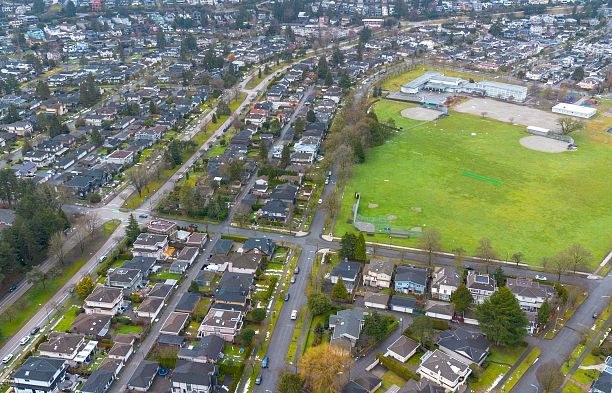 2348 Oliver Crescent Arbutus