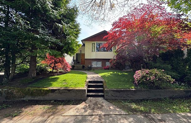 4378 W 11TH AVENUE, Vancouver BC V6R 2M1 Point Grey