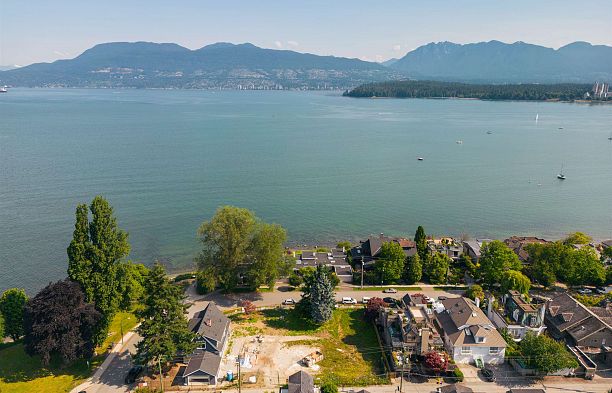 2576 Point Grey Road Kitsilano