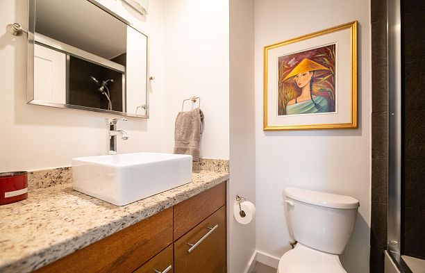 304 2190 W 8 AVENUE, Vancouver BC V6K 2A4 Kitsilano