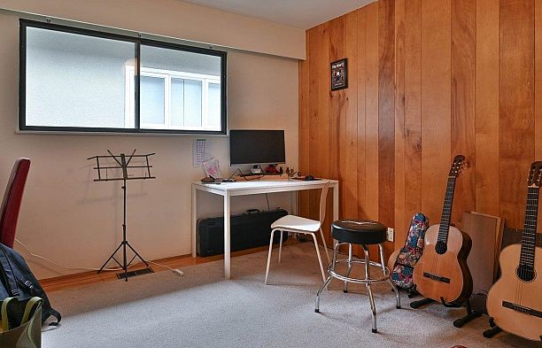 4378 W 11TH AVENUE, Vancouver BC V6R 2M1 Point Grey
