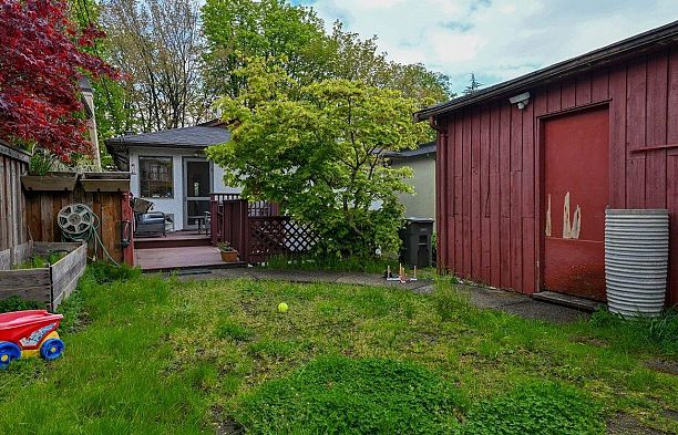 4378 W 11TH AVENUE, Vancouver BC V6R 2M1 Point Grey