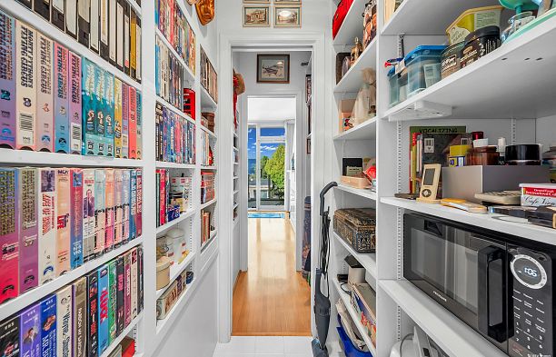 PH 2065 W 4th Avenue Kitsilano