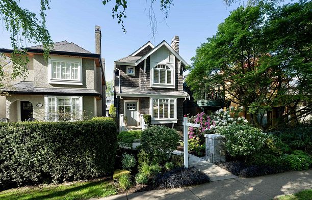 4273 W 14TH AVENUE, Vancouver BC V6R 2X7 Point Grey