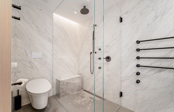 401 4387 W 10TH AVENUE, Vancouver BC V6R 2H6 Point Grey