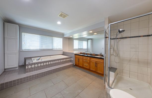 3979 W 33RD AVENUE, Vancouver BC V6N 2H7 Dunbar
