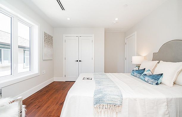 2356 West 16th Avenue Arbutus