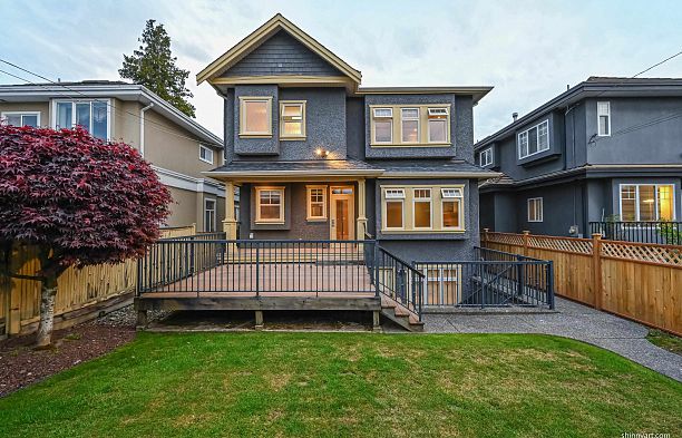 2978 W 21 Avenue Arbutus