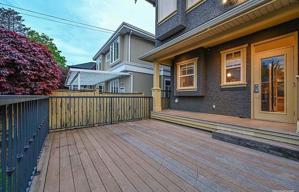 2978 W 21 Avenue Arbutus