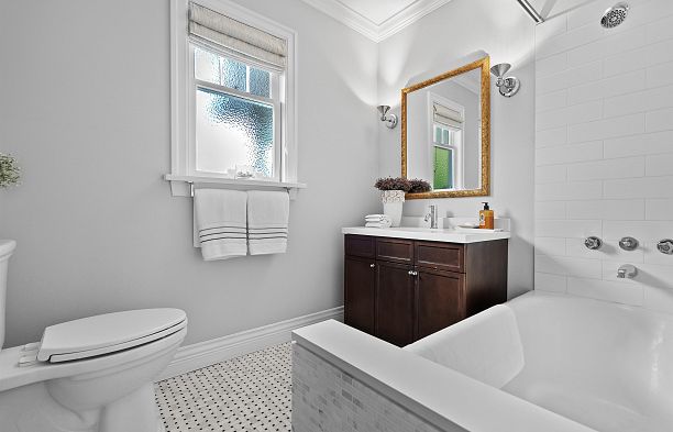 3755 DUNBAR STREET, Vancouver BC V6S 2C8 Dunbar