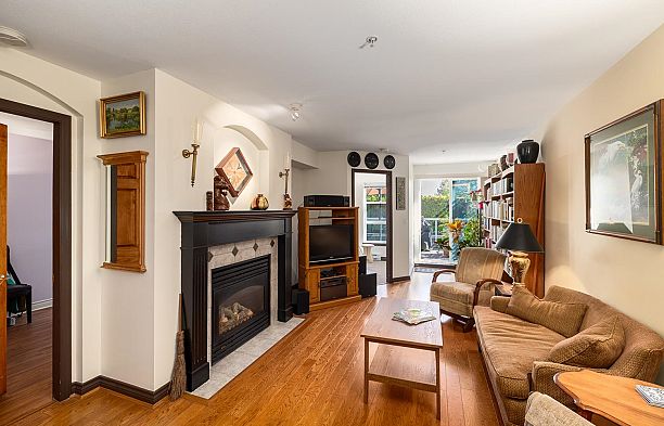 206 5723 COLLINGWOOD STREET, Vancouver BC V6N 4K6 Dunbar