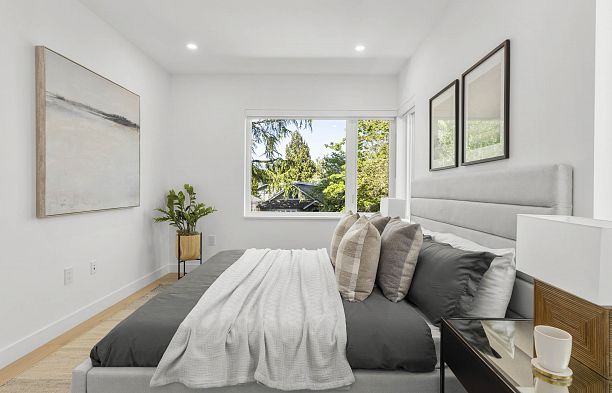 1 4422 W 6TH AVENUE, Vancouver BC V6R 1V3 Point Grey