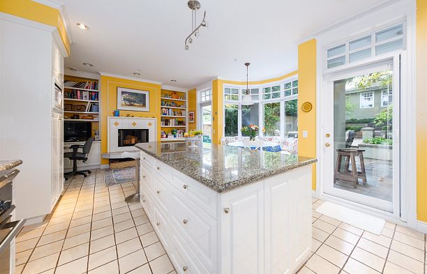 4650 W 2ND AVENUE, Vancouver BC V6R 1L1 Point Grey