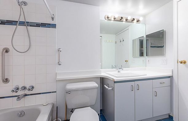 203 1925 W 2ND AVENUE, Vancouver BC V6J 1J2 Kitsilano