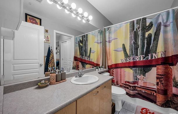 307 2288 MARSTRAND AVENUE, Vancouver BC V6K 4S9 Kitsilano