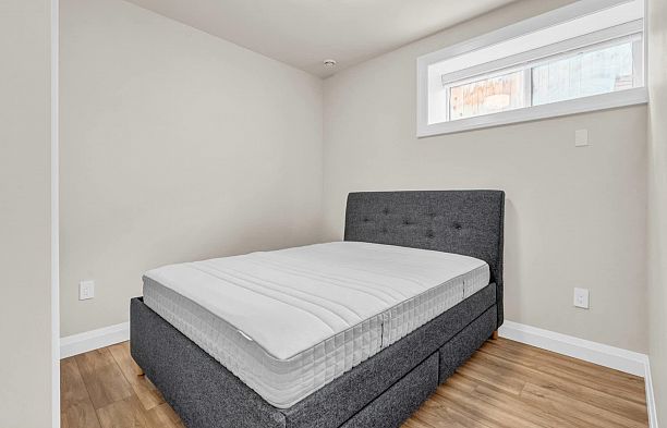 Basement Suite 2475 W 16TH AVENUE, Vancouver BC V6K 3B7 Kitsilano