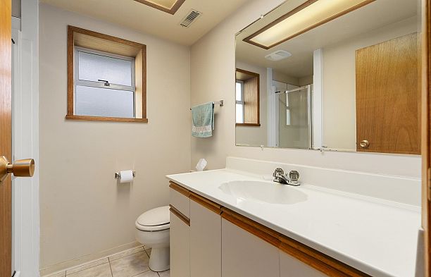 3675 W 37TH AVENUE, Vancouver BC V6N 2W1 Dunbar